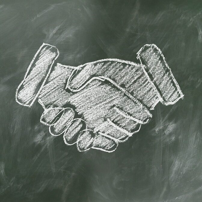 cropped-shaking-hands-2499612_1280.jpg